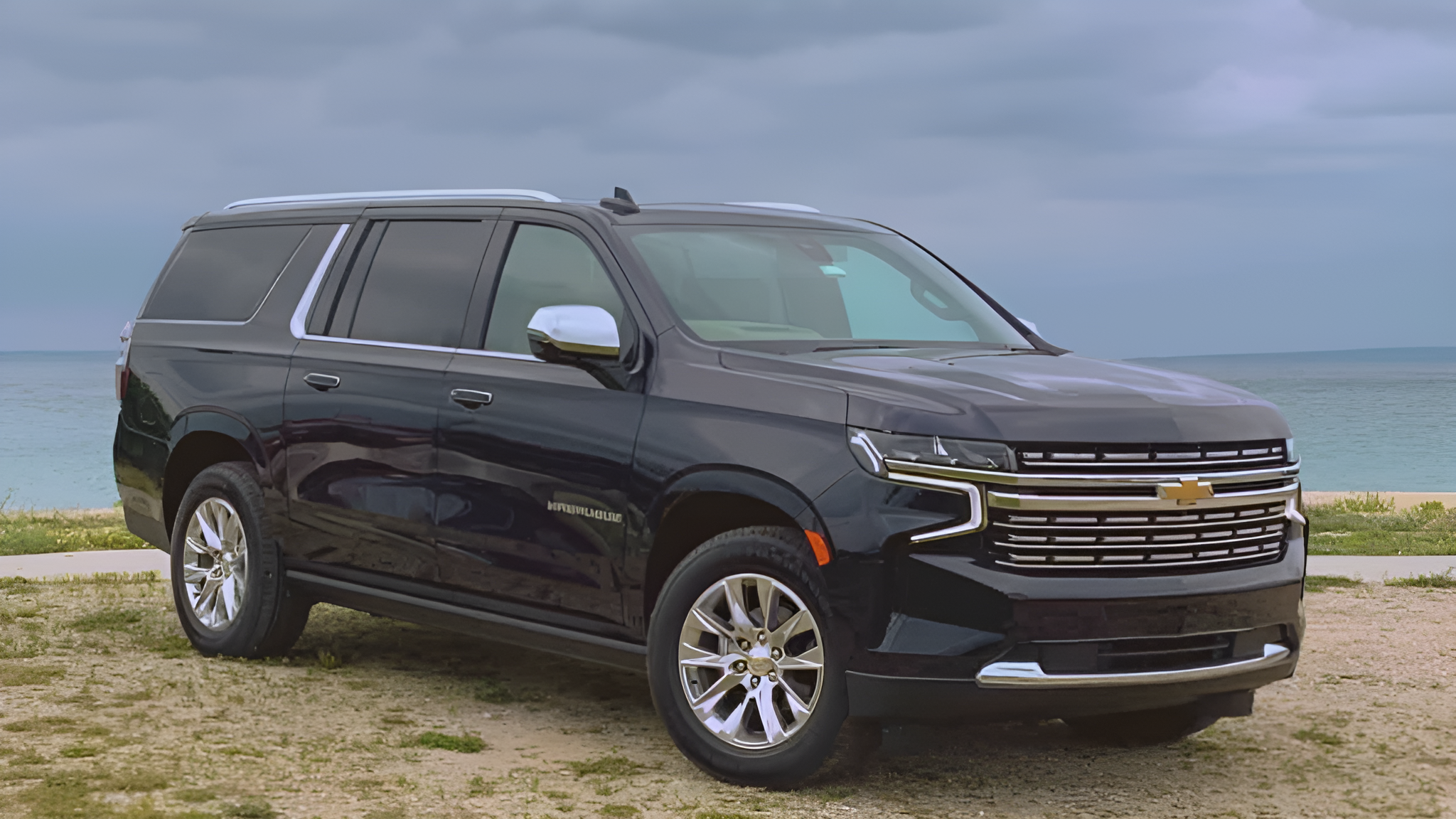Chevrolet Suburban exterior